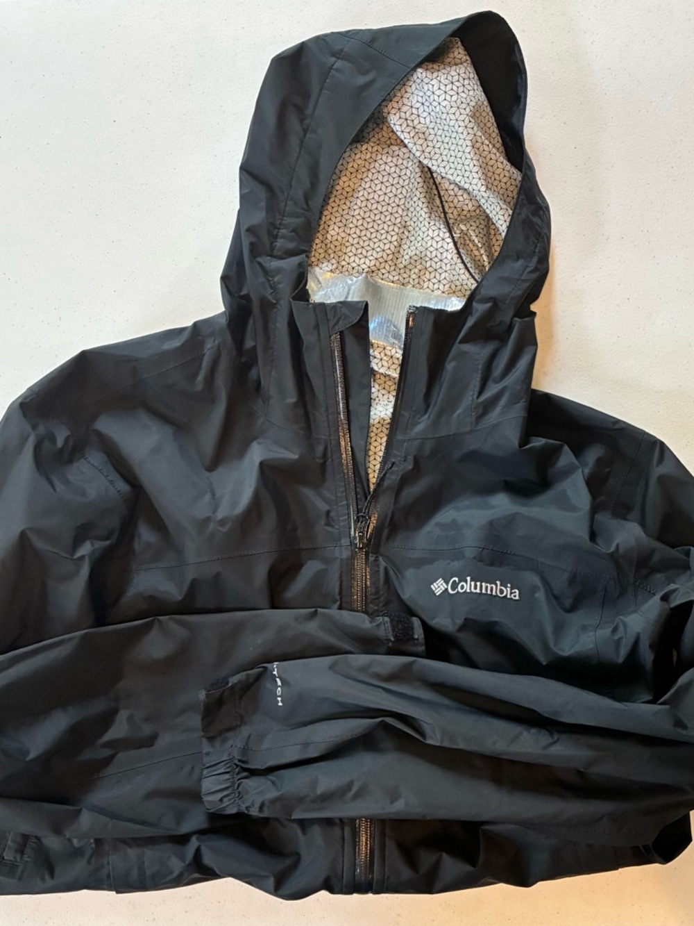 Columbia Black Hooded Raincoat